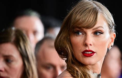 Taylor Swift urges her 282 million Instagram followers to vote on Super ...