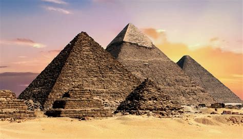 12 Surprising Facts About the Egyptian Pyramids