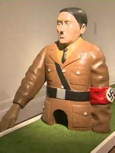 BBC News - Adolf Hitler golf art in Blackpool 'tasteless'