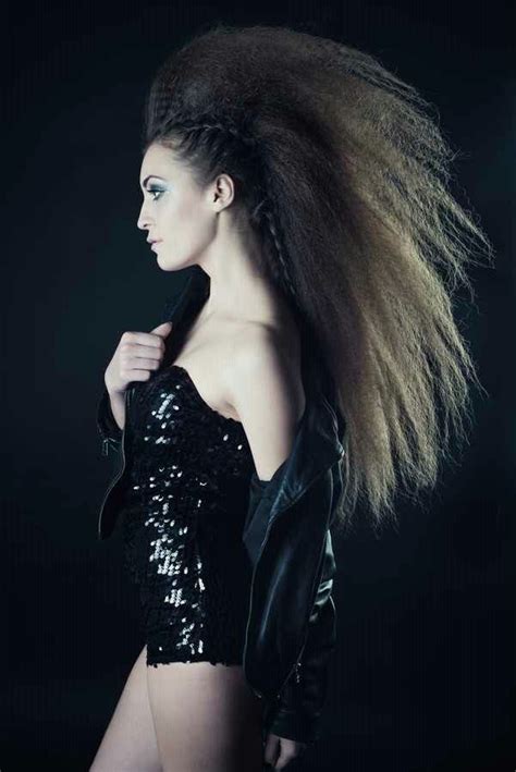 'Rock Hair' Rock Hairstyles, Goth, Fashion, Gothic, Moda, Fashion ...