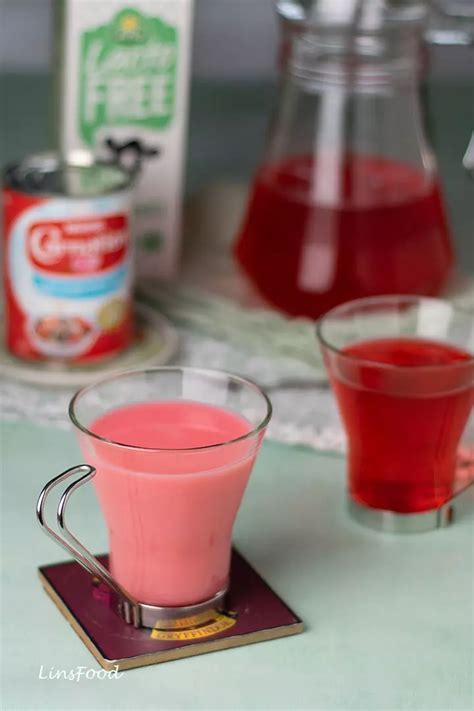 Sirap Bandung (Rose Syrup with Milk, aka Rose Milk)