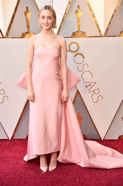 Saoirse Ronan on the Oscars Red Carpet 2018: Oscars Red Carpet Arrivals ...