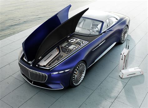 A Vision of Perfection: the Mercedes-Maybach 6 Cabriolet Concept