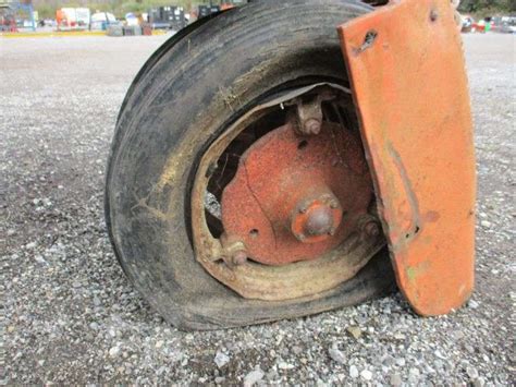 Older Case tractor, for parts or repair, as is - Albrecht Auction Service