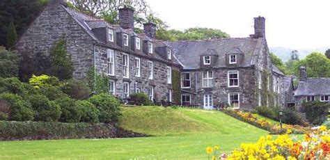 Wales Hotels