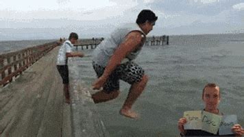 Lol Fail GIFs - Find & Share on GIPHY