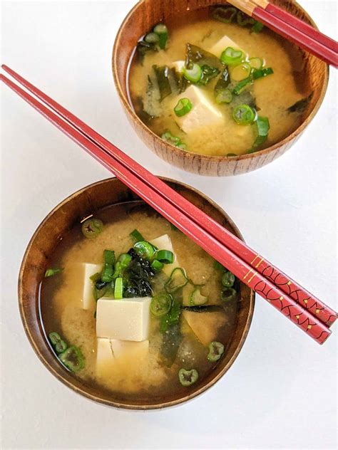 How to Make Simple & Delicious Miso Soup - The Japanese Kitchen