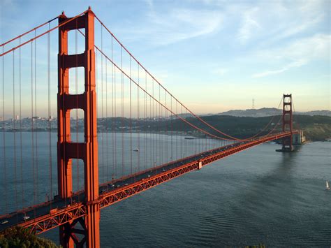 File:GoldenGateBridge-001.jpg - Wikipedia