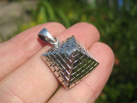 925 silver Egyptian Pyramid pendant necklace A16 – JK Silver