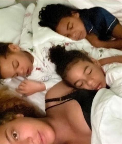 Beyoncé' and Jay-Z Kids: Names & Ages of All 3 Children - Chia Sẻ Kiến ...