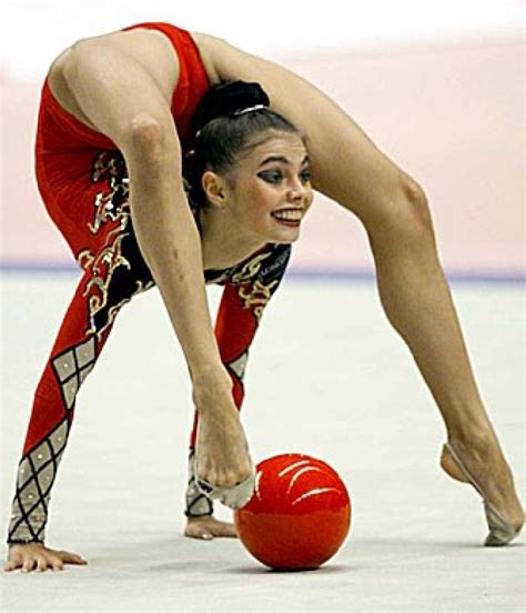 Alina Kabaeva - probably the most flexible gymnast ever! | Gymnastics ...