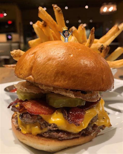 Baker's Crust Wednesday Bourbon & Burger Night — The Cravings Queen