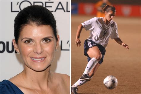 Mia Hamm is a Soccer Legend, But Where is She Now? - FanBuzz