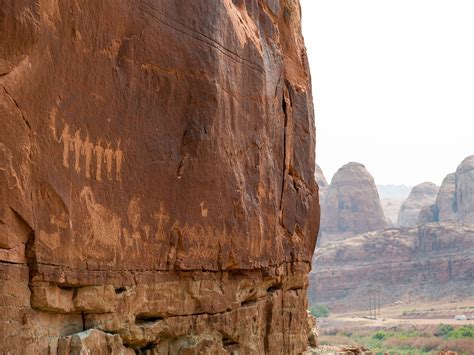 Interpreting Petroglyphs: Perspectives on Prominent Panels - Moab Museum