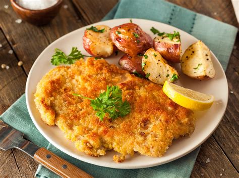 Schnitzel | Definition, Meaning, Recipe, & Types | Britannica