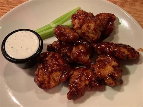 Honey Bbq Boneless Wings Nutrition Facts - Eat This Much