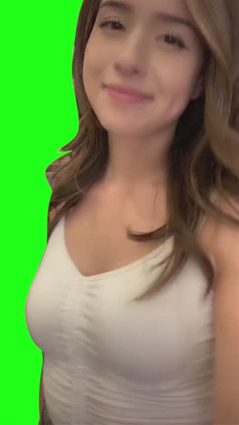 Pokimane "Dancing" (Green Screen) – CreatorSet