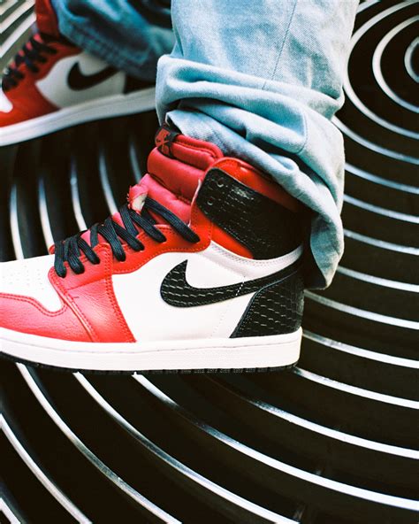 NIKE AIR JORDAN 1 RETRO HIGH OG – Instore Raffle Signup - solebox Blog