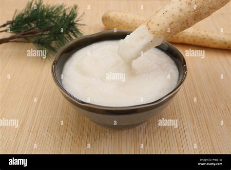 Tororo (Grated yam Stock Photo - Alamy