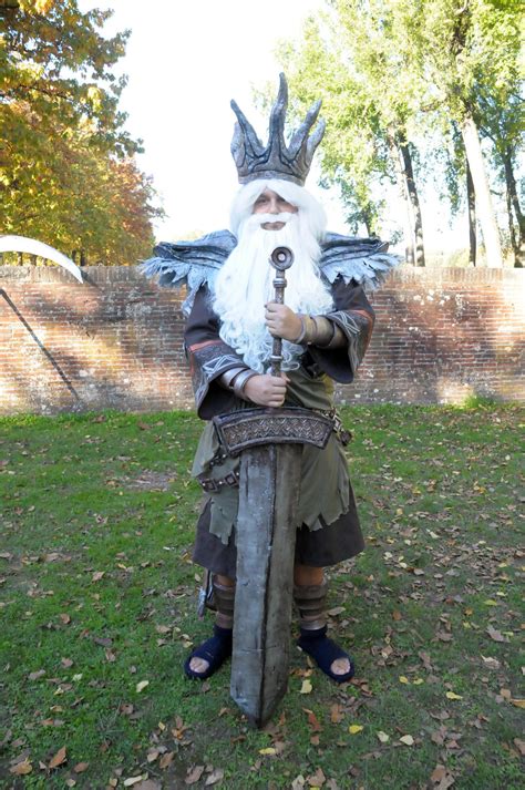 Lord Gwyn Cosplay by Maspez on DeviantArt