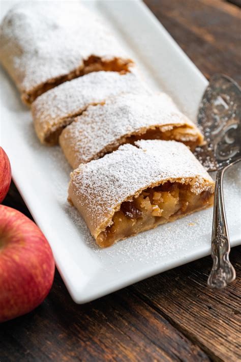 Apple Strudel - The Wanderlust Kitchen