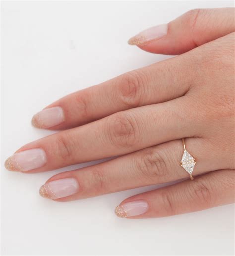 Vintage Diamond Triangle Ring – No.3