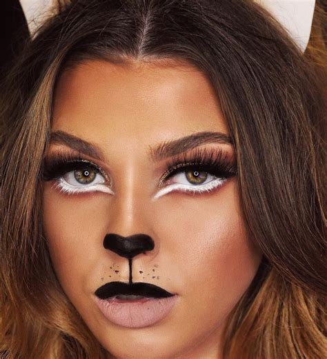 Dress up as a lion or lioness this Halloween? You'll need this simple ...