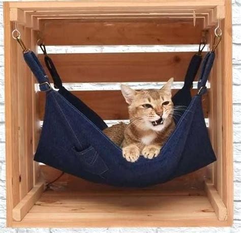 Diy Cat Hammock For Cage - felt cat cave