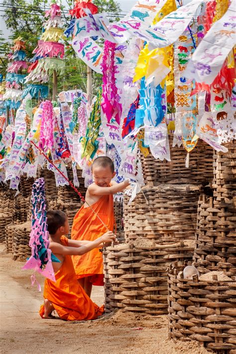 SONGKRAN FESTIVAL Splashs & Traditions | Songkran festival, Thailand ...