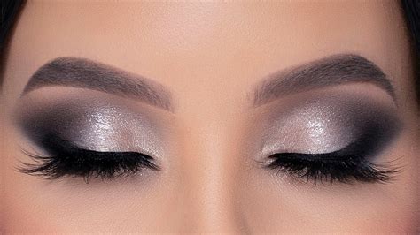 Glitter Silver Smokey Eye