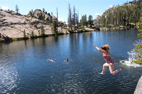 5 hikes to Sierra Nevada alpine lakes you can’t resist swimming in ...