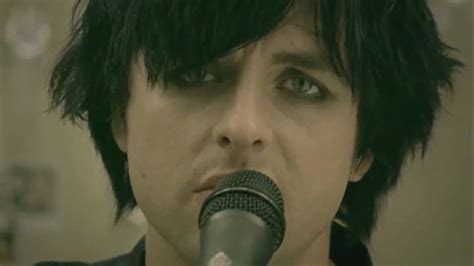 Green Day - 21 Guns Official Music Video - HD - YouTube