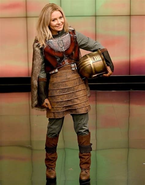 Kelly Ripa's Best Halloween Costumes Ever!