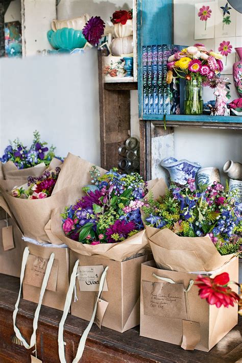 Scarlet & Violet Florist Kensal Rise - Vic Brotherson | House & Garden