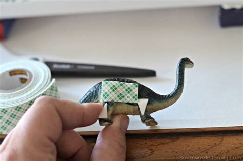 DIY 3-D Dinosaur Wall Art