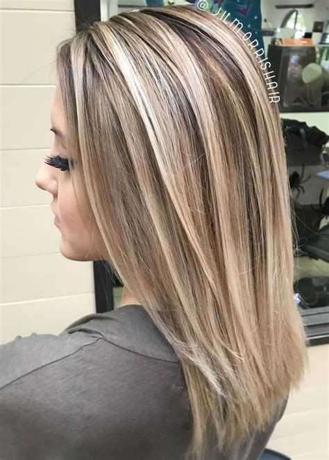 Damen Frisuren Blonde Strähnen - Frisur Stil