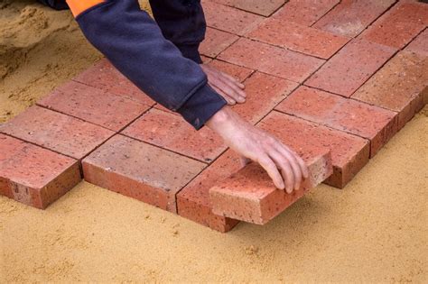 Bricklayer Apprenticeships | Apprenticeships AU