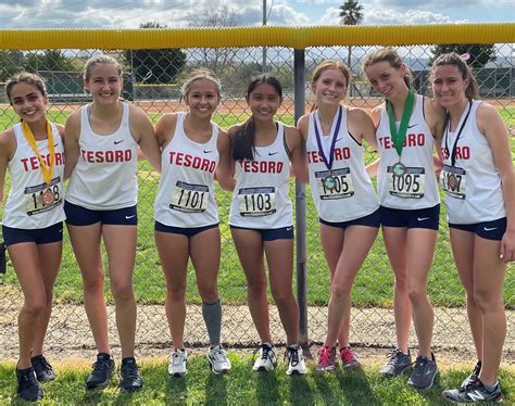 Tesoro girls cross country team takes first at Sea View League Finals ...