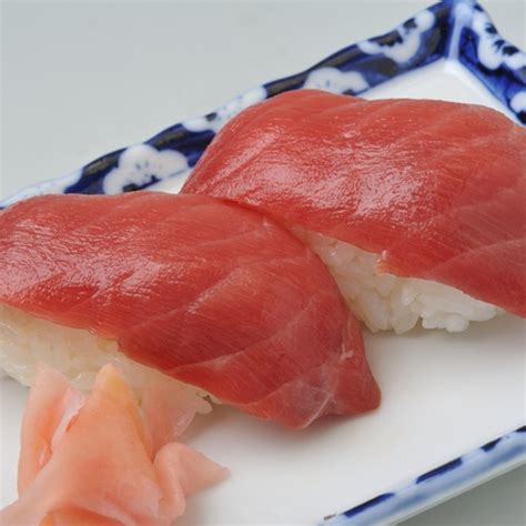 Sushi, Tuna !! | Food, Yummy food, Favorite recipes