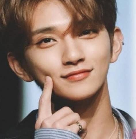 Who is Cho Mi Young, the Model Rumored to be Dating SEVENTEEN’s Joshua?