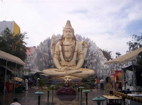 Bangalore Tour: Shiva Statue