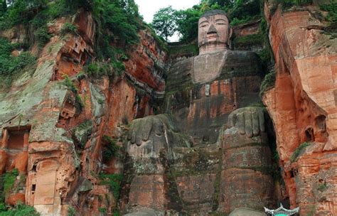 Leshan Giant Buddha - The World's Largest Buddha Statue | Trip Ways