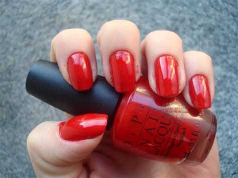 OPI in Big Apple Red - Folder