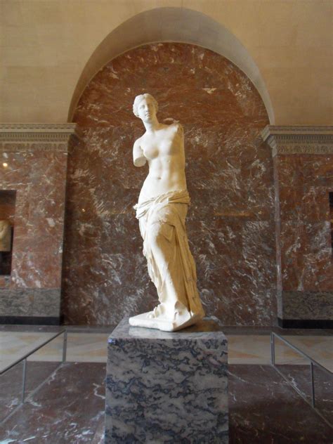 Venus de Milo | Venus de milo, Aphrodite of milos, Paris images