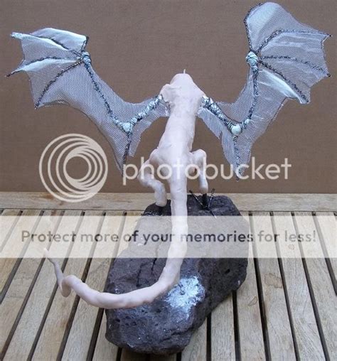 sculpture works: the monster sculpt... start of the wings