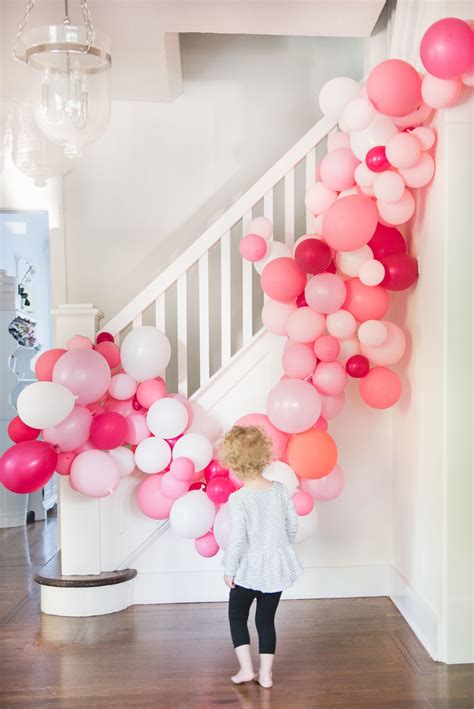 Easy DIY Balloon Arch Tutorial (Without chicken wire). | Pink balloons ...