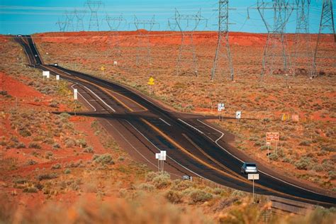 Premium Photo | Natural american landscape with asphalt road to horizon ...