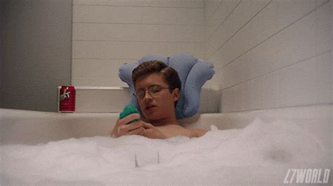 Goldbergs pays homage to infamous bathtub scene with Nancy portrayed by ...