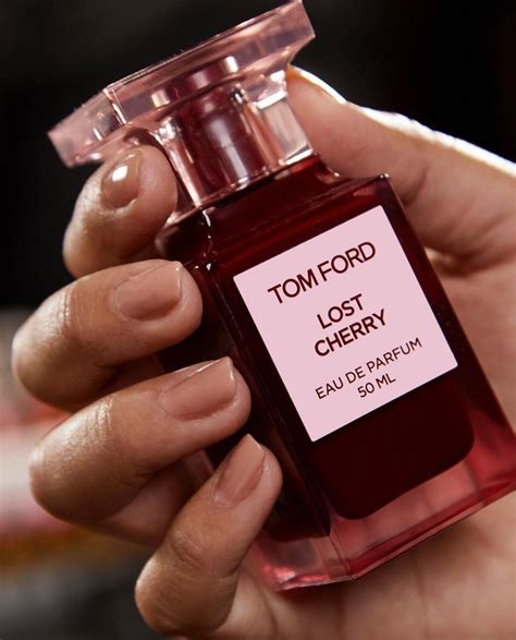 Tom Ford 'Lost Cherry' Eau De Parfum coming in November.🍒 | Tom ford ...