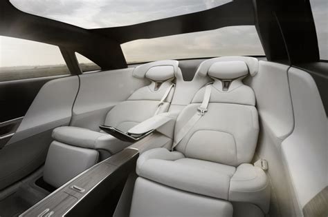 Lucid-Air-executive-rear-seats - TESLARATI